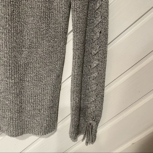 Sweater - Picture 3 of 4